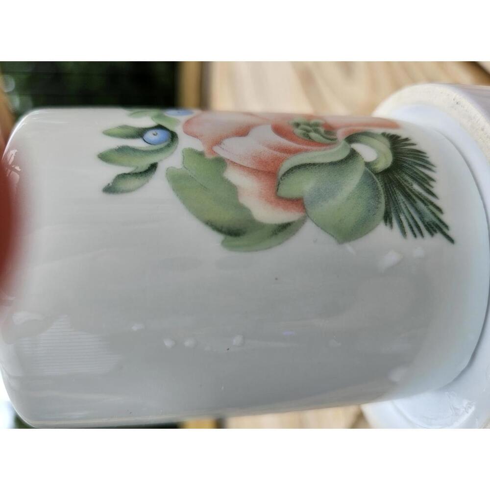 Elegant Limoges Porcelaine d’Art – Anais Anais Exclusive – Made in France - Picture 6 of 9